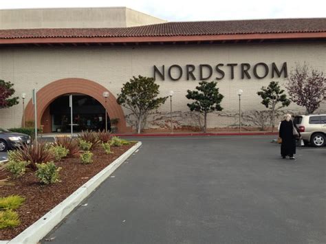 Nordstrom Stanford Shopping Center .